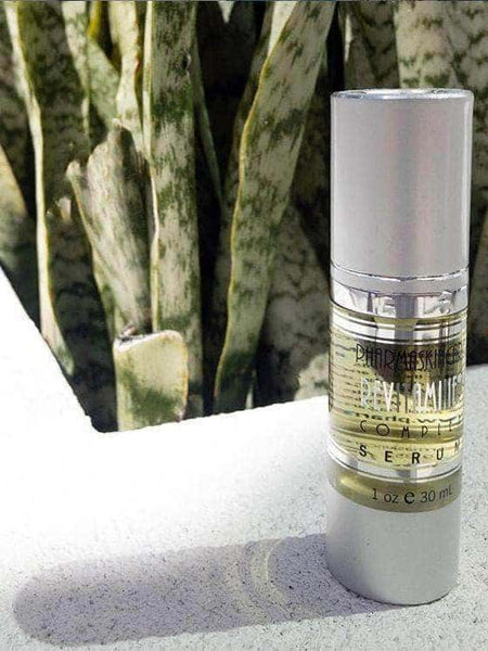 【美品】美容器　SERAPM R3 Revitamine Complex Serum - 1 oz. | Pharmaskincare